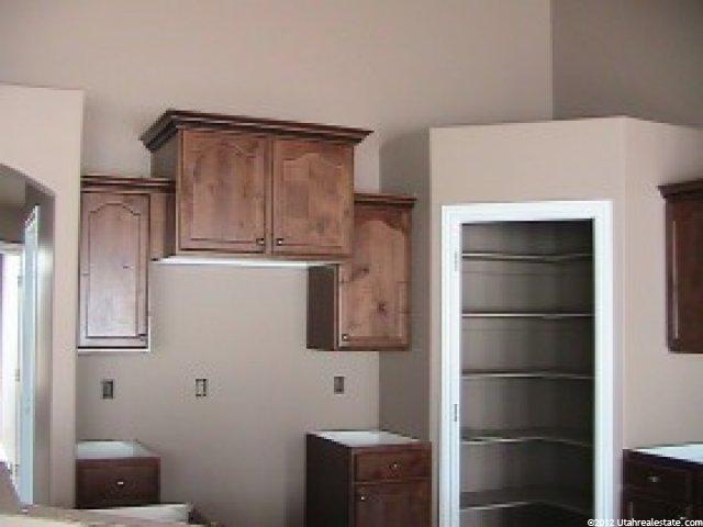 652 W 1850 S, Syracuse, UT 84075 — photo 3