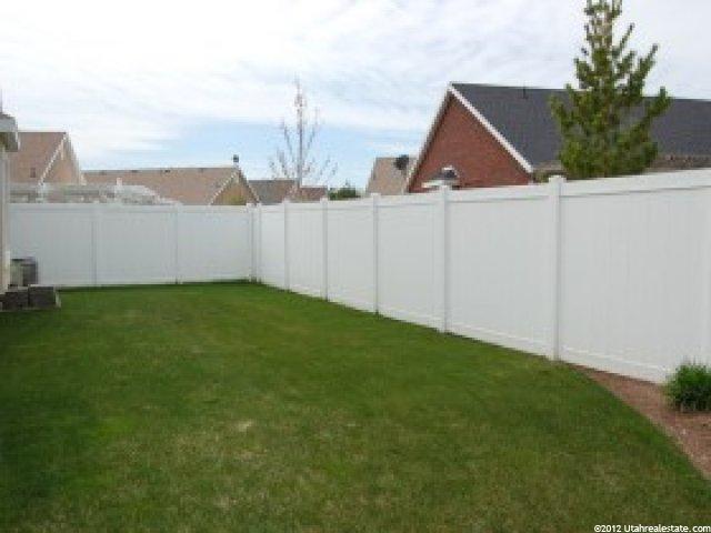 2477 N Colonial Dr, Harrisville, UT 84404 — photo 12