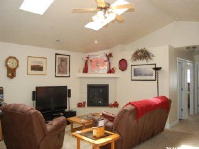 2477 N Colonial Dr, Harrisville, UT 84404 — photo 4