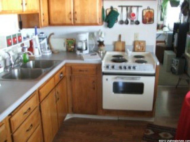 5973 S 2325 W, Roy, UT 84067 — photo 3