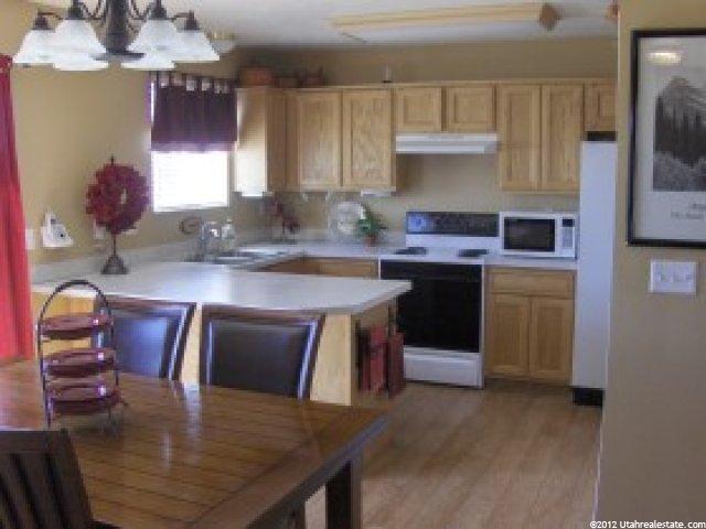 326 N 475 W, Clearfield, UT 84015 — photo 4
