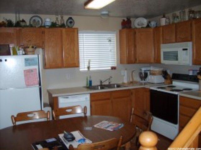 4685 S 3900 W, Roy, UT 84067 — photo 7