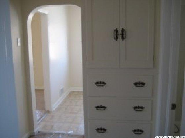 221 S 500 E, Copperton, UT 84006 — photo 6