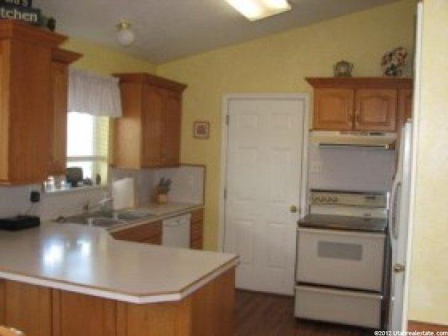 160 S 200 E, Providence, UT 84332 — photo 3