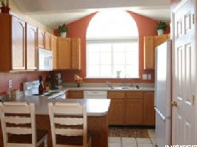 1449 W Pebblecreek Dr, Layton, UT 84041 — photo 3