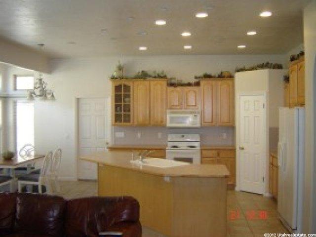1935 E Deere Valley Dr N, Layton, UT 84040 — photo 9