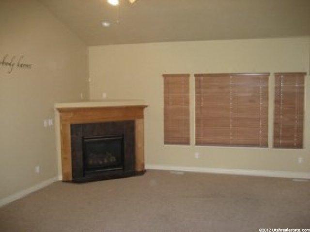 694 S 700 W, Layton, UT 84041 — photo 4