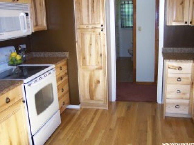 759 E Main St, Grantsville, UT 84029 — photo 3