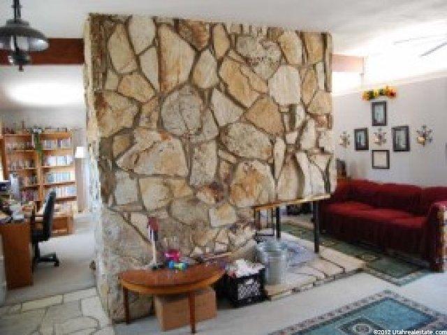 254 S Eagle St, Eureka, UT 84628 — photo 4