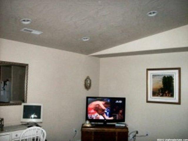 25 E 420 N, La Verkin, UT 84745 — photo 2