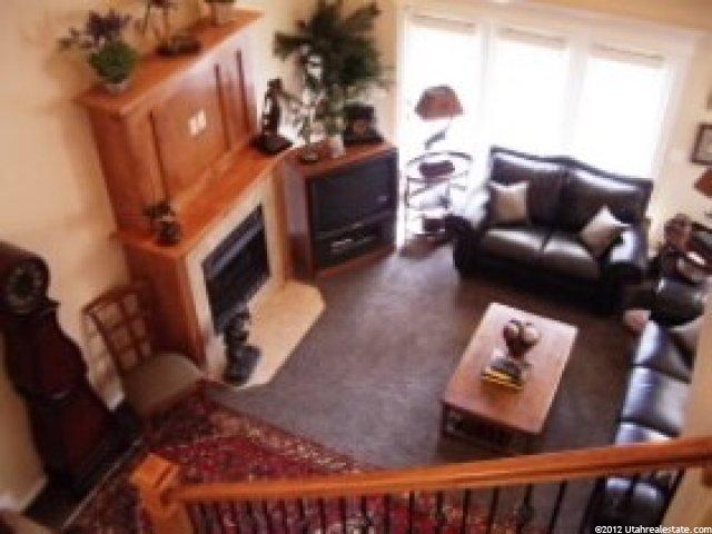 798 N Spring Pond Dr, Farmington, UT 84025 — photo 2