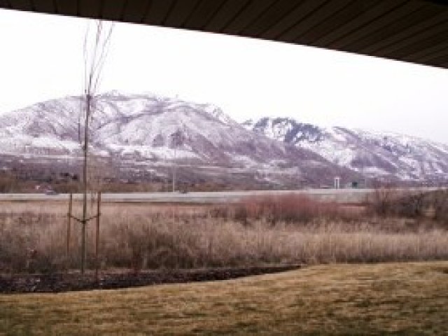 798 N Spring Pond Dr, Farmington, UT 84025 — photo 4