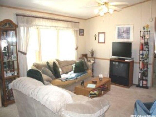 4240 S Angelus St E, Murray, UT 84107 — photo 2