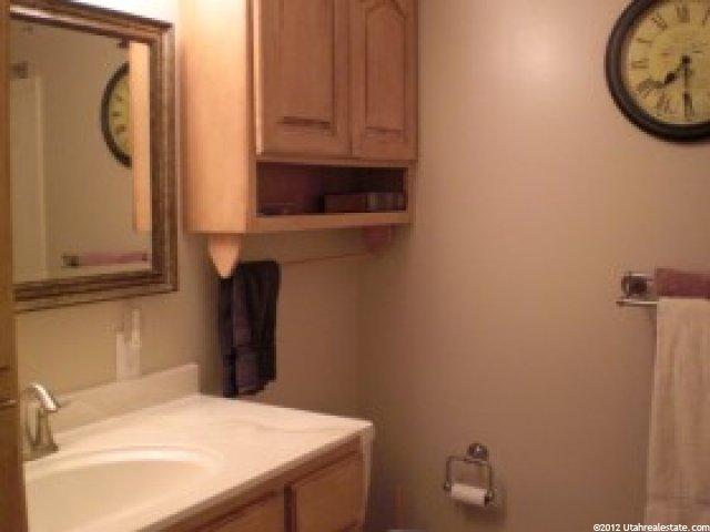1441 N 640 W, West Bountiful, UT 84087 — photo 8
