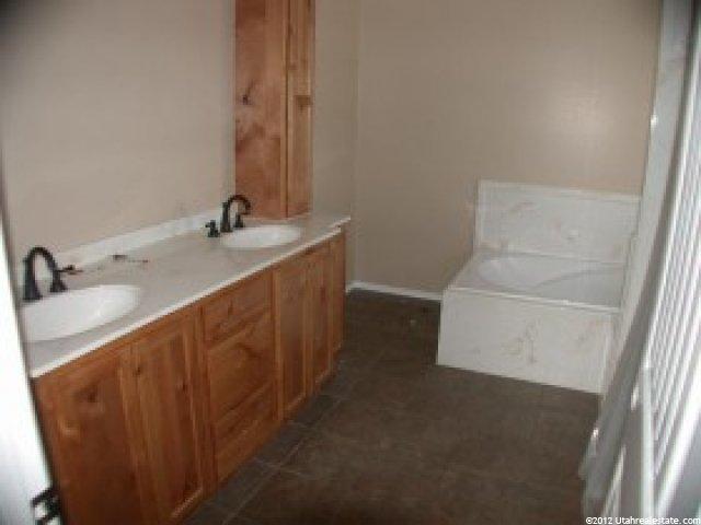 466 N 100 E, Mt Pleasant, UT 84647 — photo 7