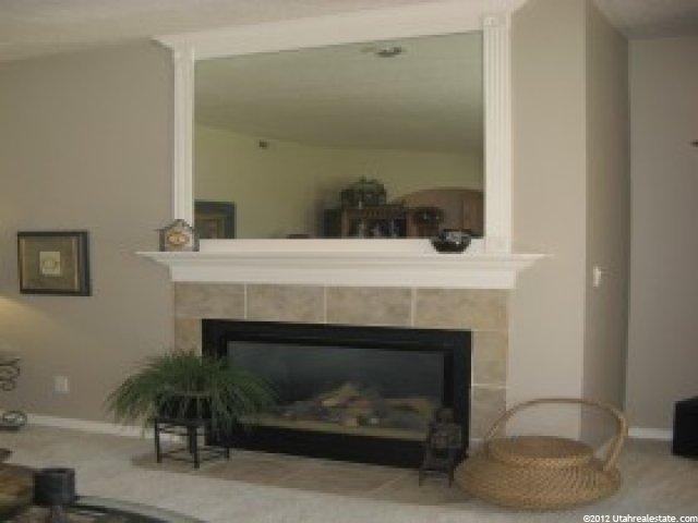 956 Shetland Ln, Farmington, UT 84025 — photo 2