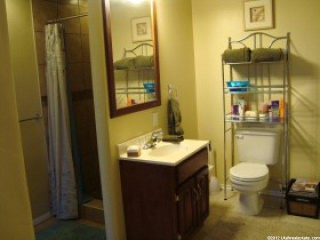 2450 N Cheryle Way E, Layton, UT 84040 — photo 12