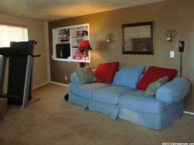 2450 N Cheryle Way E, Layton, UT 84040 — photo 9