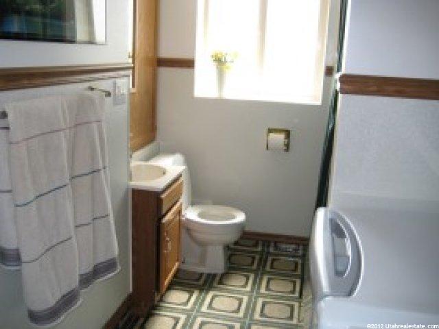 2181 W 900 N, Farr West, UT 84404 — photo 8