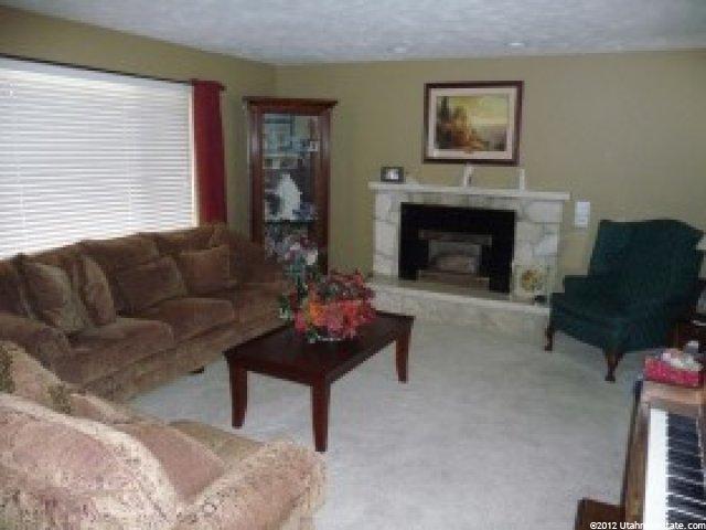 34 E 600 N, Kaysville, UT 84037 — photo 2