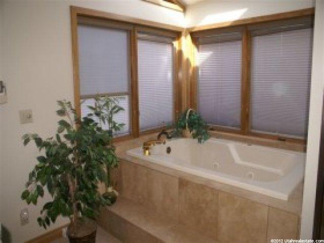 1075 N Valley Dr, Heber City, UT 84032 — photo 11