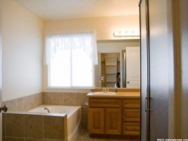 366 E North Canyon Rd, Bountiful, UT 84010 — photo 11