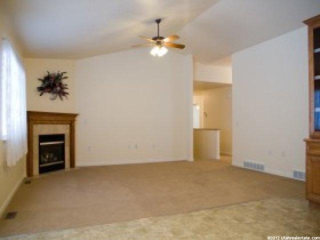 366 E North Canyon Rd, Bountiful, UT 84010 — photo 3