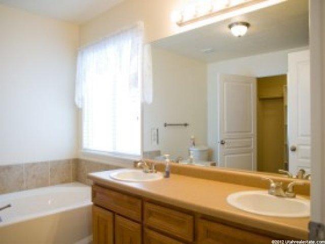 366 E North Canyon Rd, Bountiful, UT 84010 — photo 10