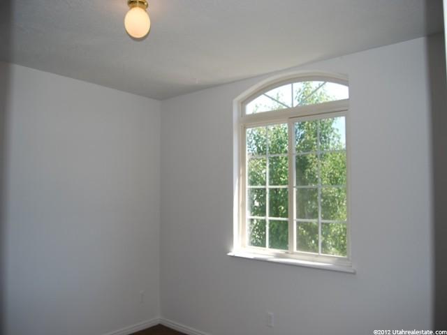 423 Spring Ln, Logan, UT 84321 — photo 9