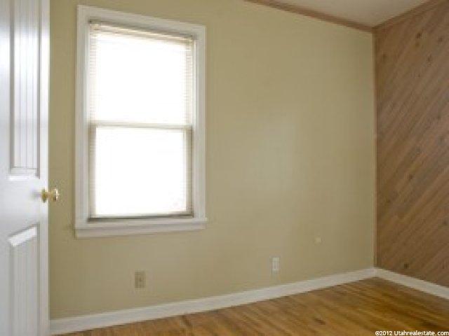 103 W 1850 N, Sunset, UT 84015 — photo 8