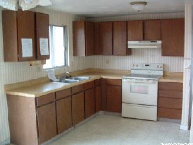 400 N Poco Dr, Roosevelt, UT 84066 — photo 2