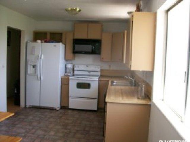 1984 E 3500 S, Vernal, UT 84078 — photo 2