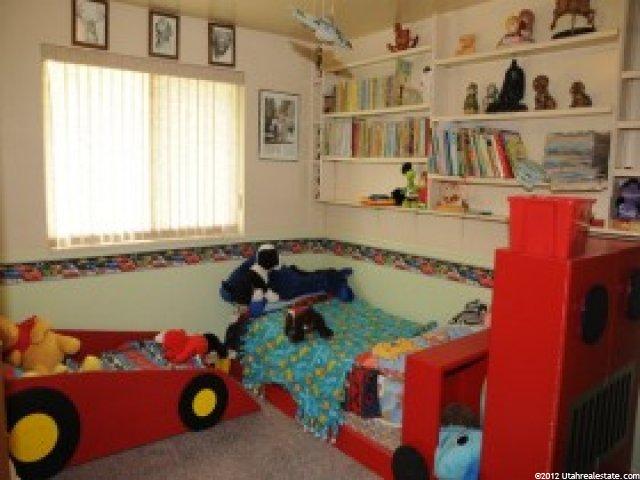 1551 E Tameron Dr, Sandy, UT 84092 — photo 7