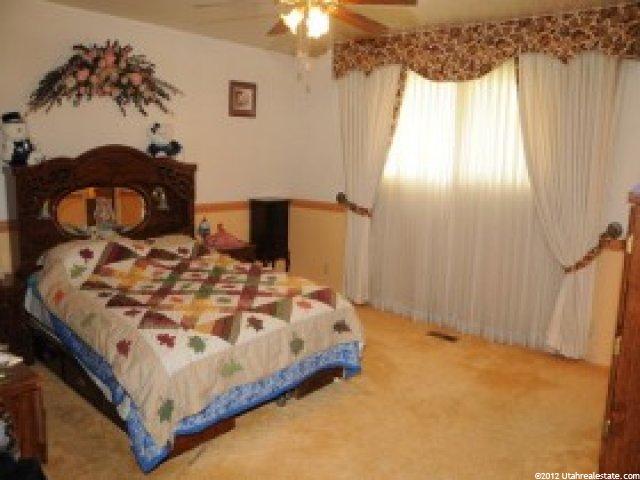 1551 E Tameron Dr, Sandy, UT 84092 — photo 10