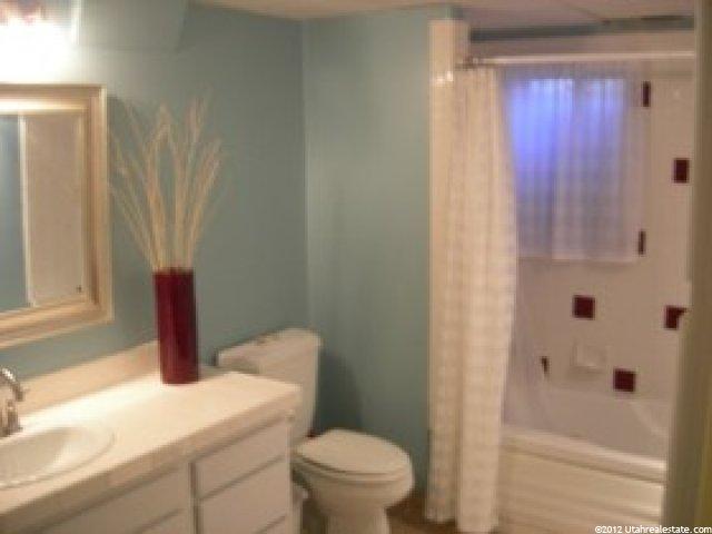 1834 N 200 E, Centerville, UT 84014 — photo 7