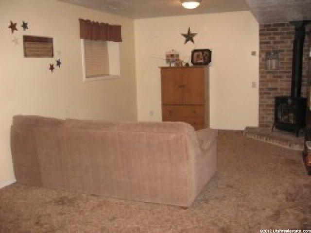 2161 N 1950 E, Layton, UT 84040 — photo 10