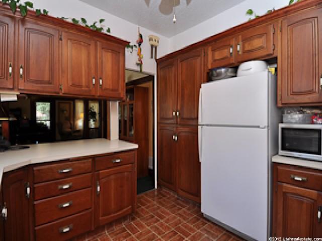 2534 S Brinker Ave E, Ogden, UT 84401 — photo 4