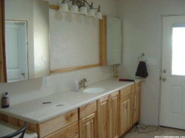4245 S Vernal Ave, Vernal, UT 84078 — photo 4