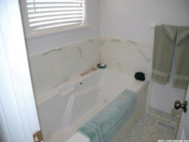 421 E 200 N, Levan, UT 84639 — photo 11