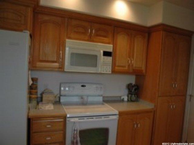 421 E 200 N, Levan, UT 84639 — photo 4