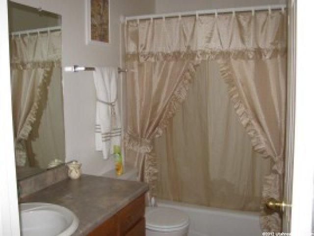 330 S 950 E, Layton, UT 84041 — photo 4