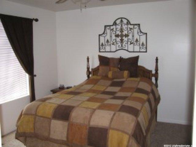 330 S 950 E, Layton, UT 84041 — photo 5