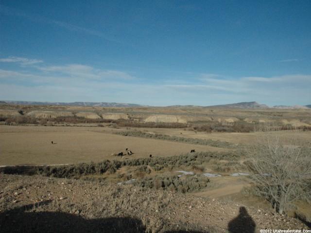 3203 S 4000 E, Vernal, UT 84078 — photo 2