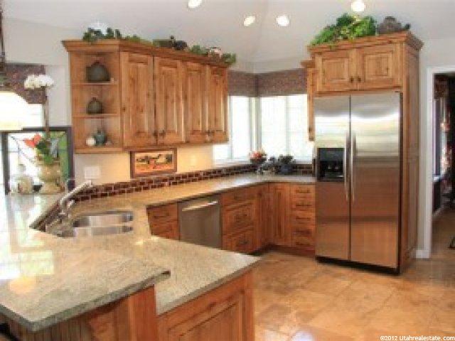 1367 E Noelle Rd, Sandy, UT 84092 — photo 5
