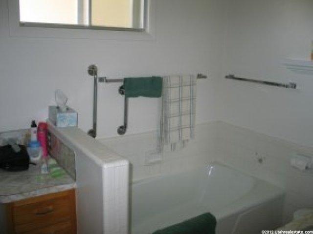 410 S 100 W, Providence, UT 84332 — photo 9