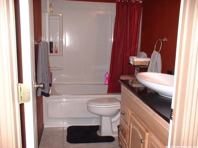 1398 N 780 W, Clinton, UT 84015 — photo 7