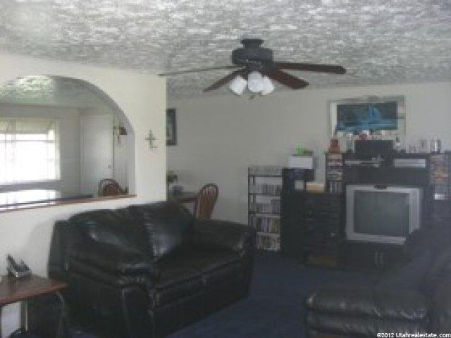 1826 John St, Layton, UT 84041 — photo 3