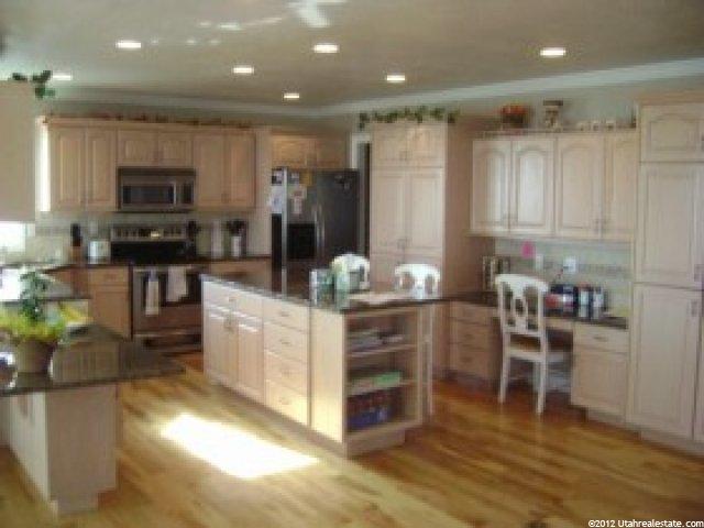 331 E 3625 N, North Ogden, UT 84414 — photo 2