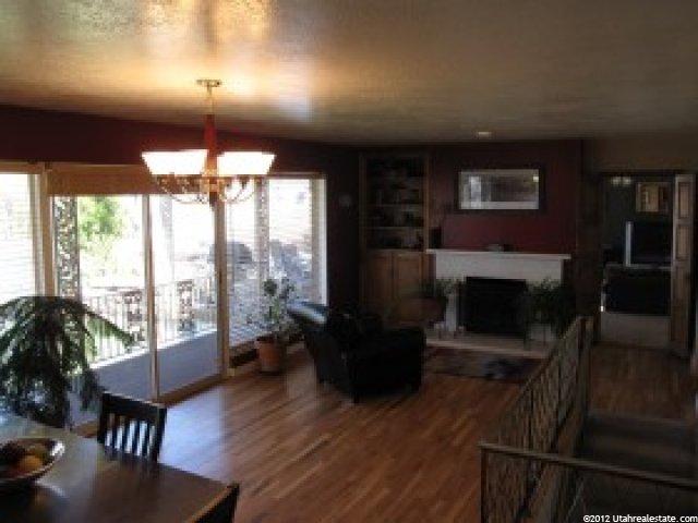 127 E Oakridge Dr, Bountiful, UT 84010 — photo 4