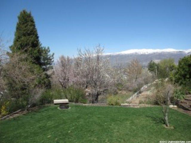 127 E Oakridge Dr, Bountiful, UT 84010 — photo 8